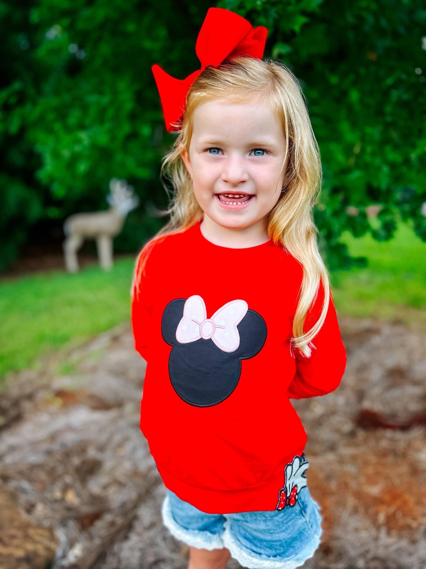 Mouse Bow Side Crew Neck