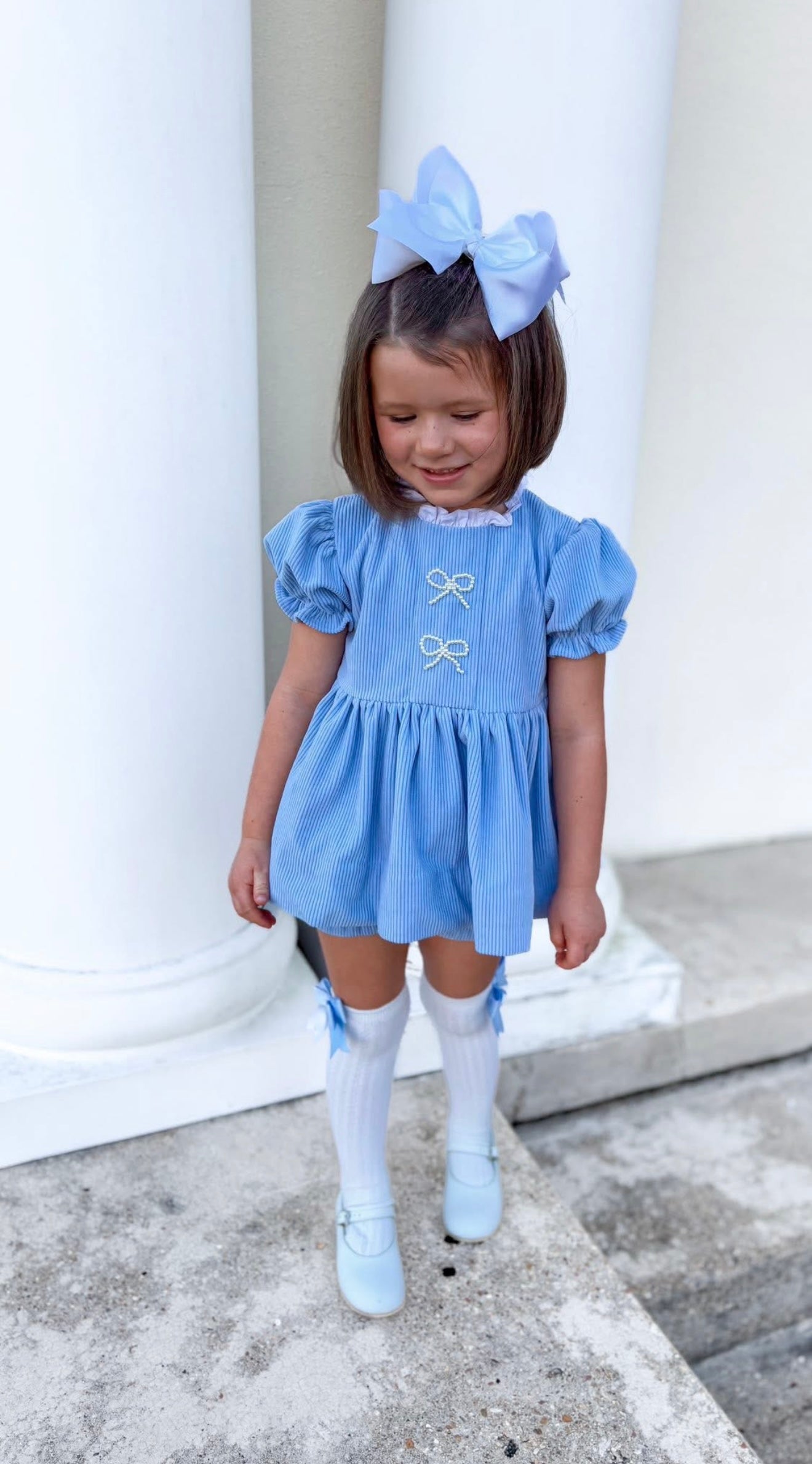 Pearl Bows on Blue Bloomer Set