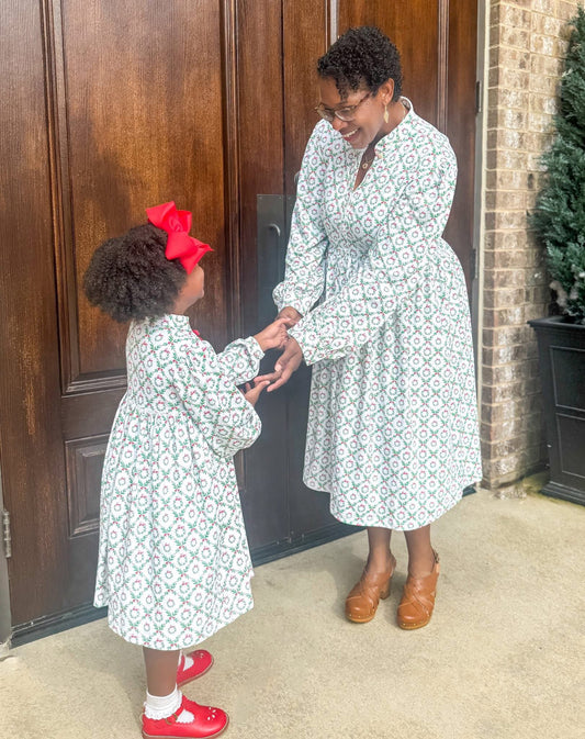 Wreath Lattice Mom Dress